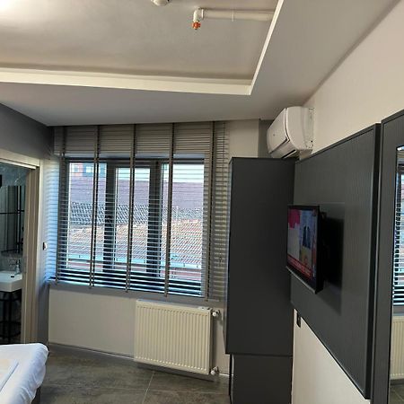 Grand Fm Hotel Стамбул Экстерьер фото