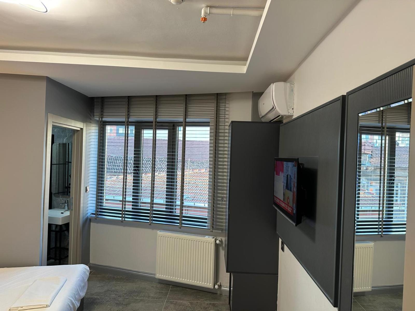 Grand Fm Hotel Стамбул Экстерьер фото
